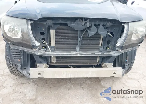 2011 Toyota Tacoma Prerunner V6 z USA, uszkodzony, nr VIN 5TFTU4GN4BX004914